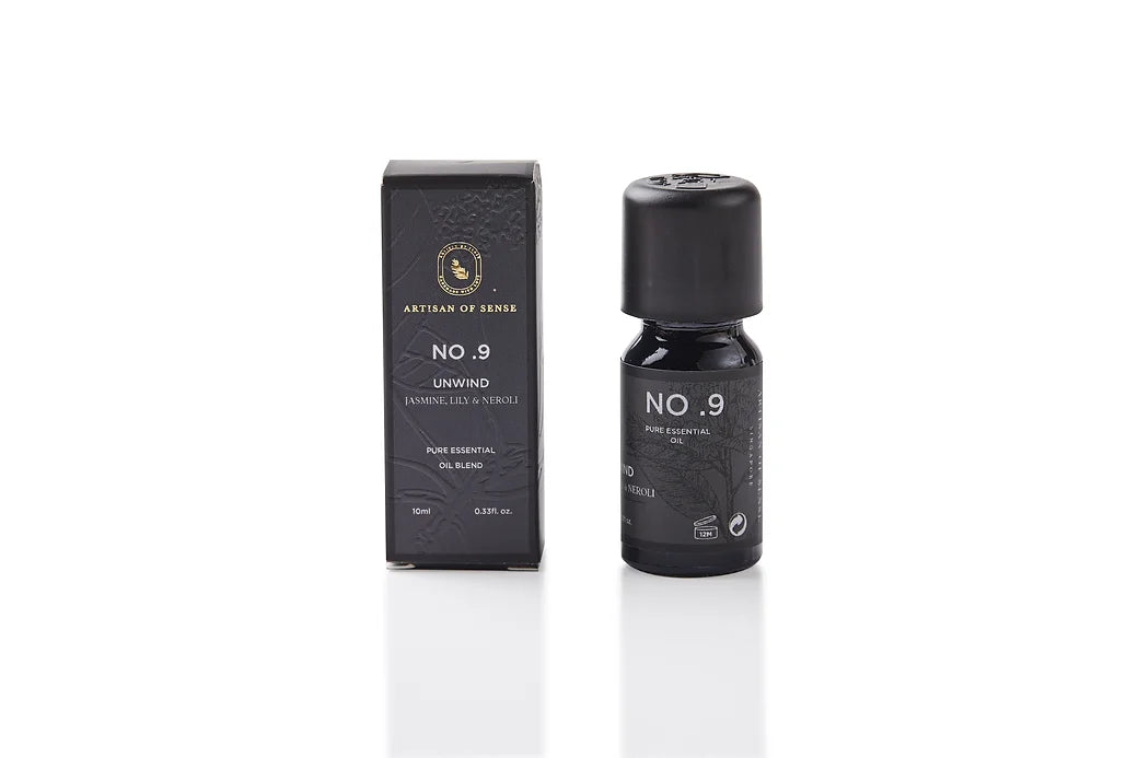 Aroma: Jasmine Lily Neroli for Unwind. Versatile essential oil for various applications.