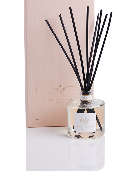 Subtle and continuous natural fragrance diffusion from this alcohol and DPG-free reed diffuser with sustainable packaging. Vegan & cruelty-free, refillable.
Scent: Wild Fig.
