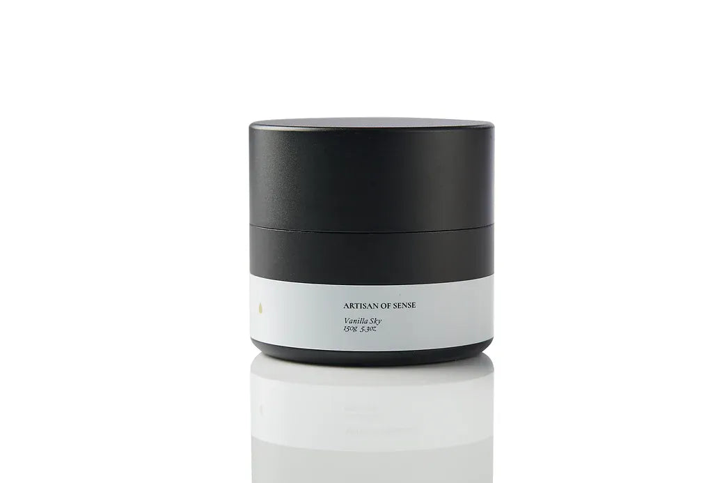 Vanilla Sky scented tin candle, natural cotton wick, brings home fragrance anywhere. Naturally purifying to uplift and cleanse